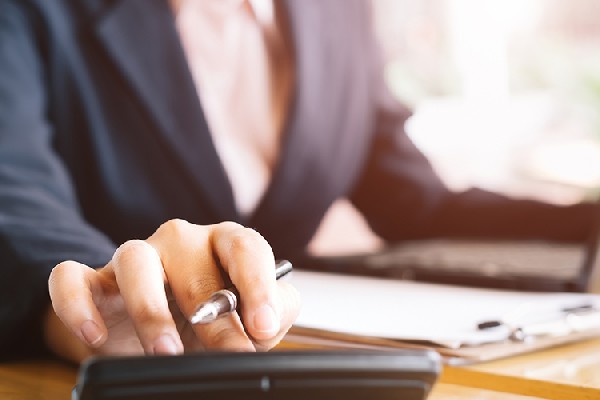 资产证券化月报:广州ICC14.13亿元ABS通过;上海中信泰富广场45.3亿元ABS受理;5家商业/消费REIT发布Q3业绩