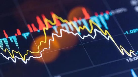 2025年环法自行车赛在法国里尔开赛